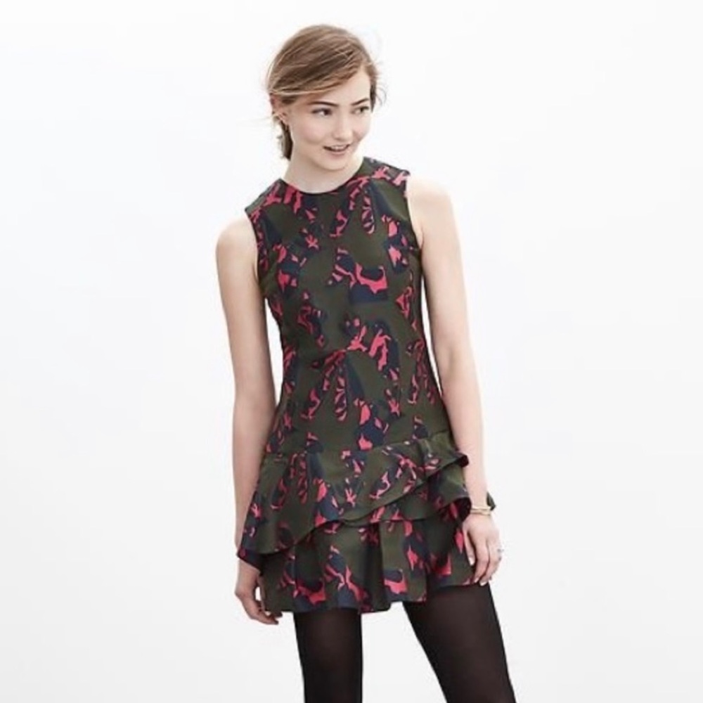 Banana Republic Asymmetric Ruffled Mini Dress, sz 8
